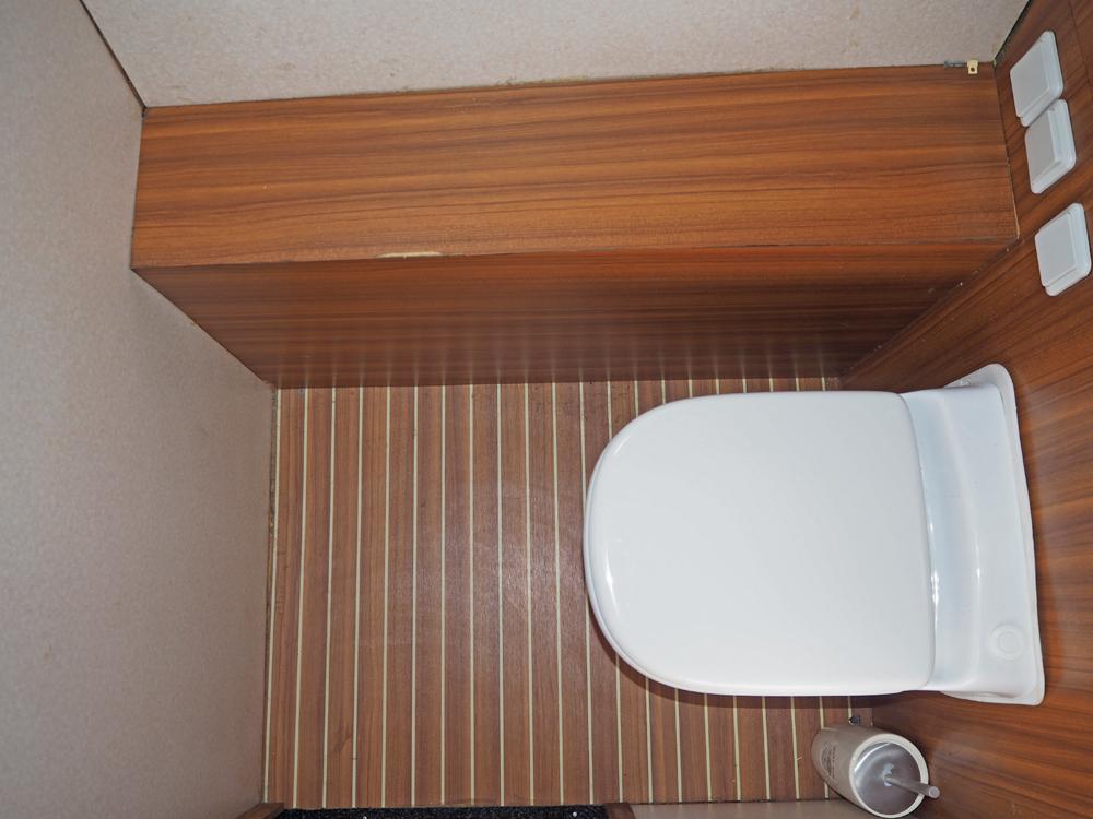 Aft cabin, Accommodation